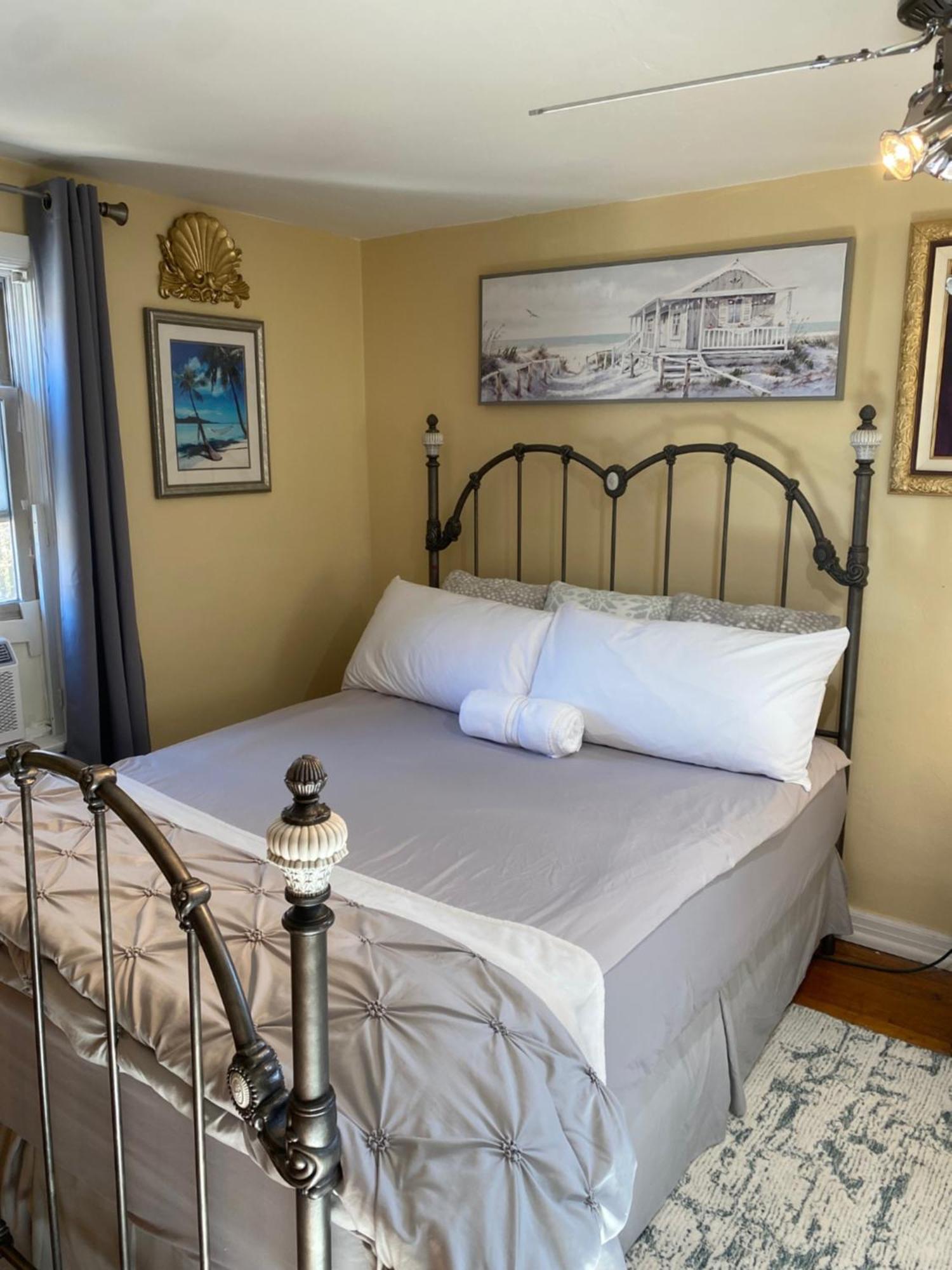 Cozy Room Near Airport & Highway Saint Louis Eksteriør billede
